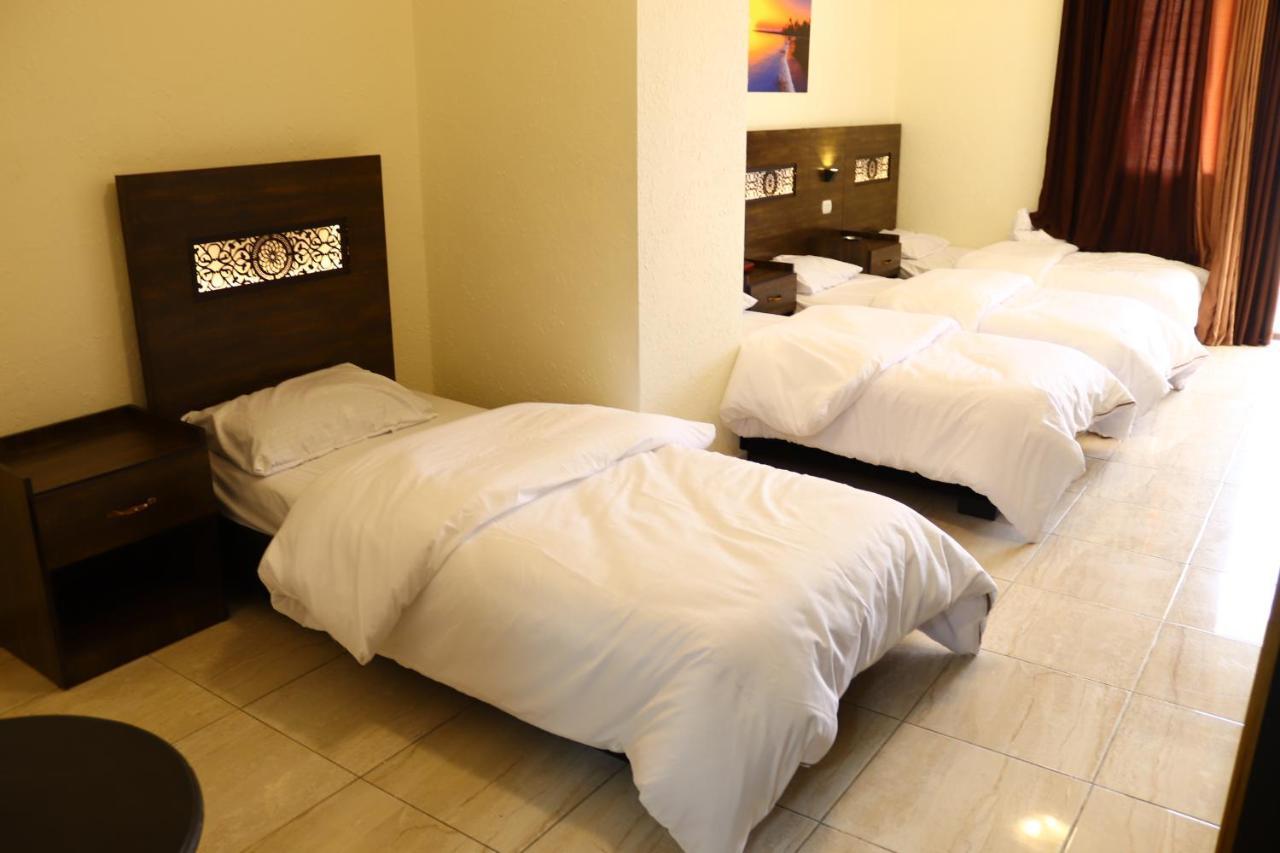 Eden Aqaba Hotel Exterior photo